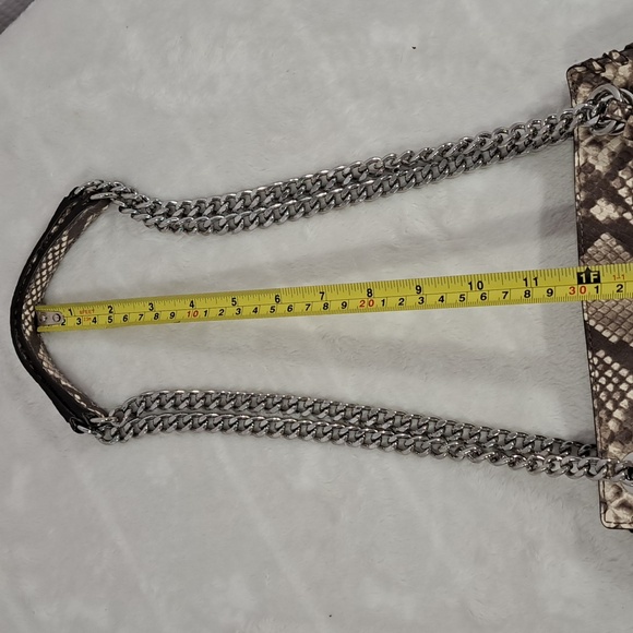 NWT Michael Kors Small Messenger - Picture 11 of 13